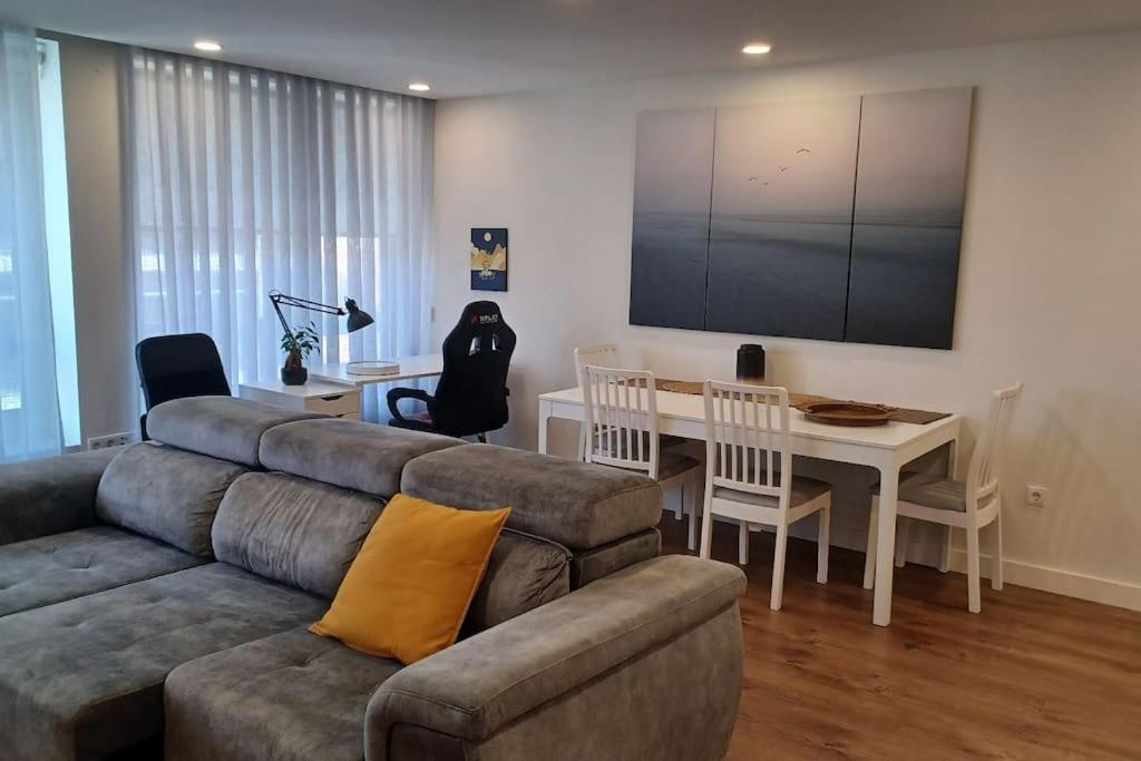 A H - Apartment Oporto Downtown Esterno foto