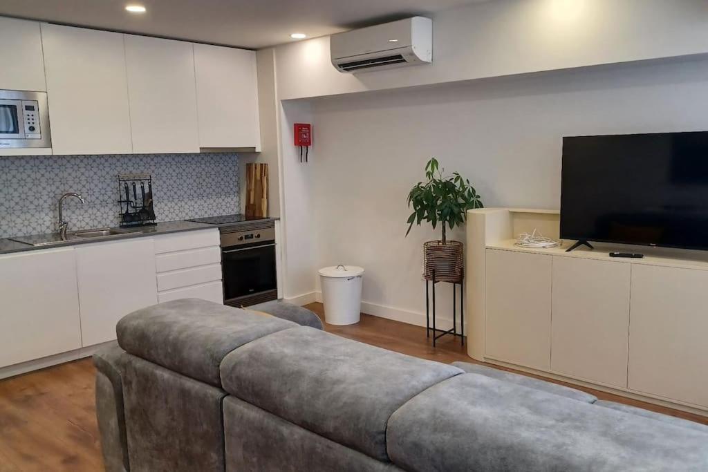 A H - Apartment Oporto Downtown Esterno foto